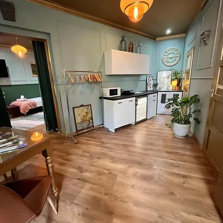 London Traugutta 47 Daire