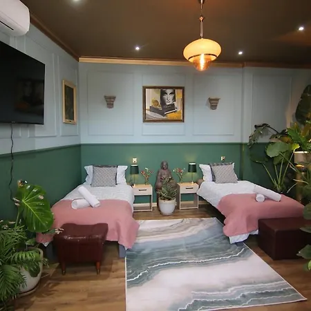 Daire London Traugutta 47 *