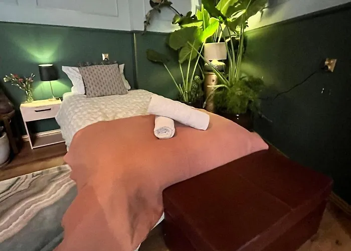 London Traugutta 47 * Radom